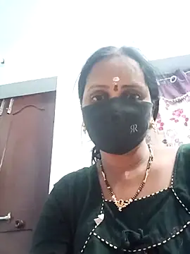 Snapshot of Mee_harini-telugupilla chatting on November 7, 4:51 pm Mee harini-telugupilla online show from November 7, 4:51 pm