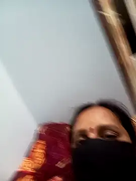 Snapshot of Mee_harini-telugupilla chatting on November 11, 5:02 pm Mee harini-telugupilla online show from November 11, 5:02 pm