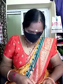 Snapshot of Mee_harini-telugupilla chatting on November 21, 4:11 am Mee harini-telugupilla online show from November 21, 4:11 am