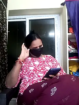 Snapshot of Mee_harini-telugupilla chatting on November 24, 4:40 pm Mee harini-telugupilla online show from November 24, 4:40 pm