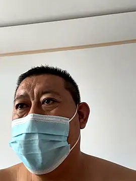 Snapshot of beley-230 chatting on October 17, 2:04 am beley-230 online show from October 17, 2:04 am