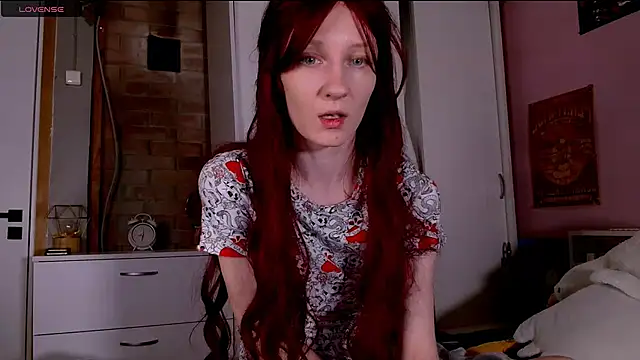 Snapshot of ariana_greys chatting on November 23, 12:32 am ariana greys online show from November 23, 12:32 am