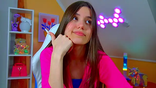 ArianaAllens online show from April 16, 9:39 pm