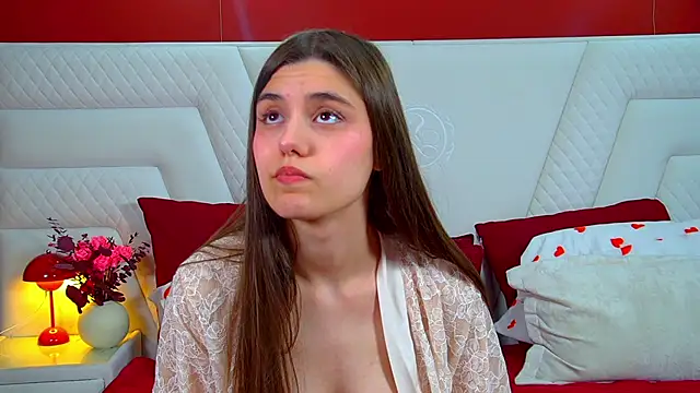 ArianaAllens online show from April 21, 6:23 pm