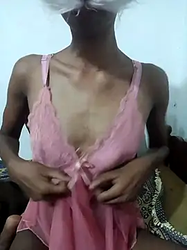 BunnyBloom25 online show from October 7, 11:35 pm