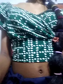 BunnyBloom25 online show from November 15, 6:15 pm