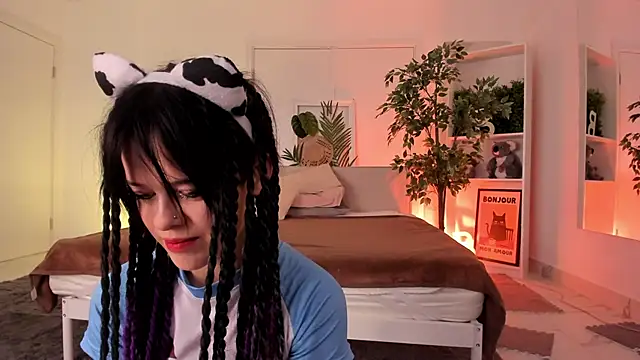 Snapshot of Sima_Wendy chatting on October 17, 6:27 am Sima Wendy online show from October 17, 6:27 am
