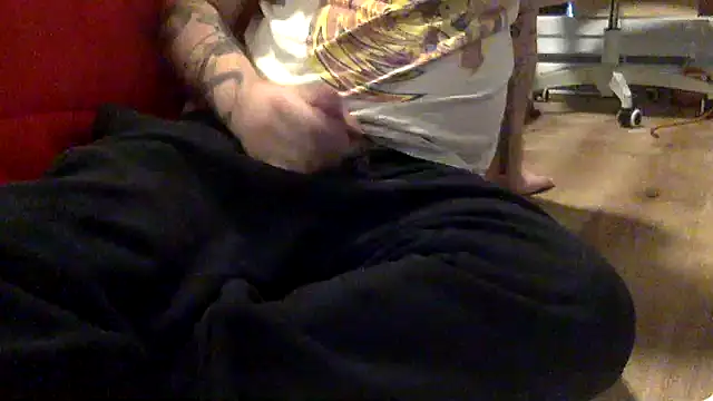 Snapshot of edger4lif3 chatting on September 14, 9:58 pm edger4lif3 online show from September 14, 9:58 pm