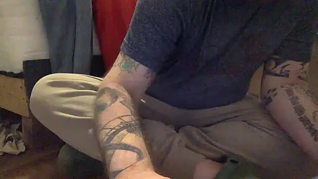 Snapshot of edger4lif3 chatting on September 16, 3:46 pm edger4lif3 online show from September 16, 3:46 pm