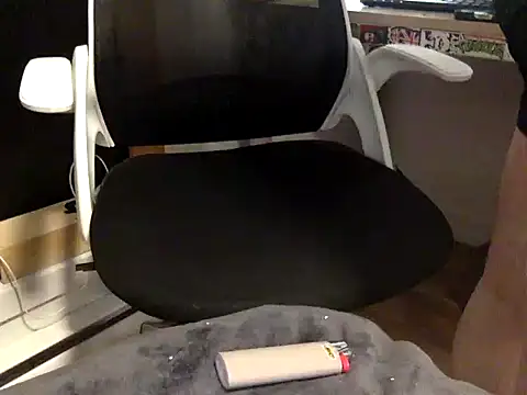 Snapshot of edger4lif3 chatting on September 24, 6:50 am edger4lif3 online show from September 24, 6:50 am