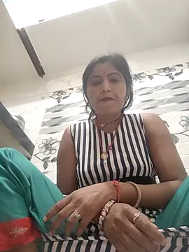 LUCKY cut online show from March 10, 4:06 am