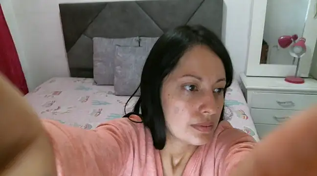 Snapshot of Taylormegan chatting on March 10, 1:54 pm Taylormegan online show from March 10, 1:54 pm