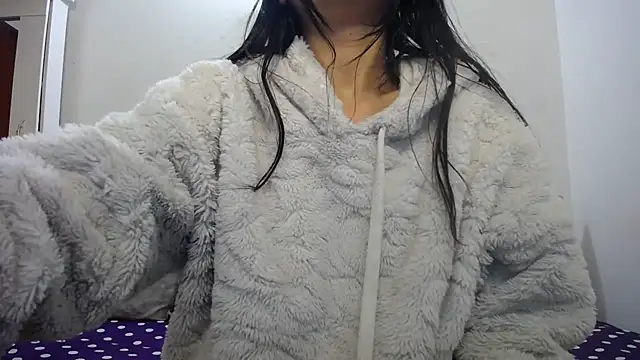 Snapshot of Taylormegan chatting on October 18, 9:04 pm Taylormegan online show from October 18, 9:04 pm