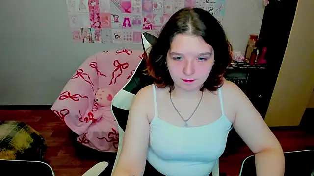 Snapshot of Acid_Kate chatting on September 15, 3:28 am Acid Kate online show from September 15, 3:28 am