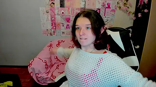 Snapshot of Acid_Kate chatting on October 13, 1:05 am Acid Kate online show from October 13, 1:05 am