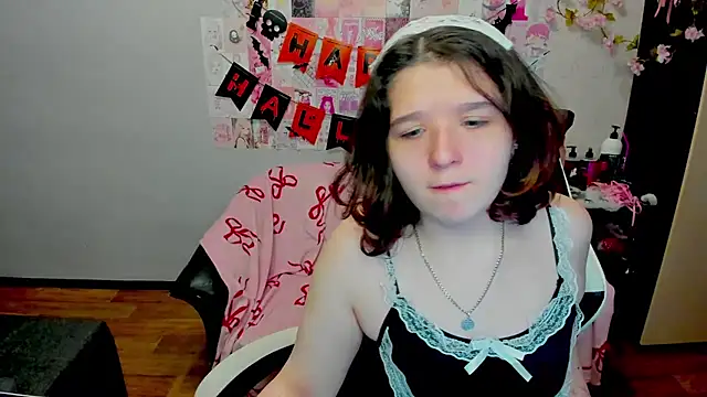 Snapshot of Acid_Kate chatting on October 22, 12:22 am Acid Kate online show from October 22, 12:22 am