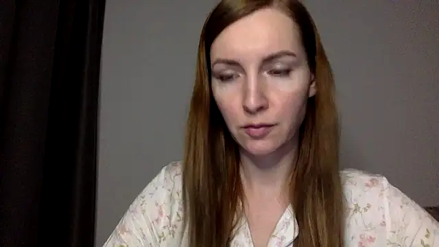 Snapshot of Varnyx chatting on November 30, 3:38 pm Varnyx online show from November 30, 3:38 pm