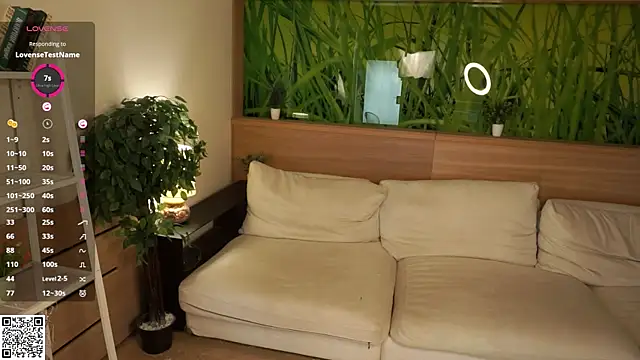 Snapshot of MarlinVarian chatting on July 22, 12:08 pm MarlinVarian online show from July 22, 12:08 pm