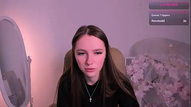 WildHoneyXO online show from October 10, 5:28 am