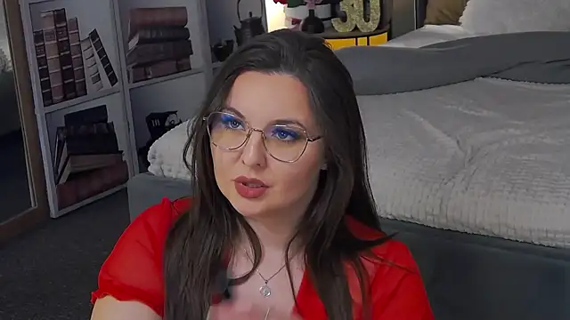 Snapshot of Mia_Swano chatting on December 22, 12:40 am Mia Swano online show from December 22, 12:40 am