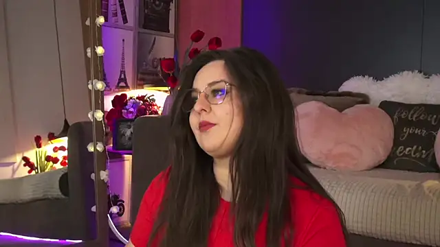 Snapshot of Mia_Swano chatting on February 19, 3:46 am Mia Swano online show from February 19, 3:46 am