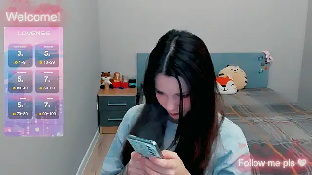 Snapshot of Kitten_Alissa chatting on November 7, 9:59 pm Kitten Alissa online show from November 7, 9:59 pm