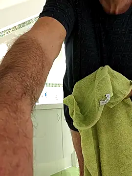 Oldmenhot66 online show from September 27, 4:17 am