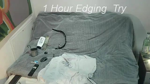 EdelHolz91 online show from November 16, 7:08 pm