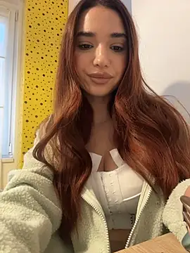 ItalianGirl online show from November 22, 2:27 pm