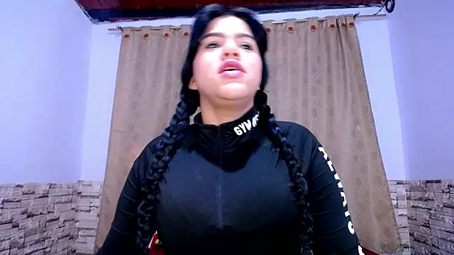 Snapshot of Bicky_24 chatting on November 6, 1:45 pm Bicky 24 online show from November 6, 1:45 pm