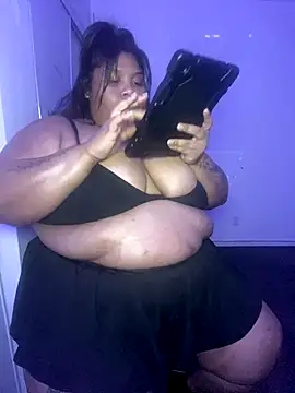 Snapshot of BlaxicanaMami chatting on September 20, 2:45 am BlaxicanaMami online show from September 20, 2:45 am