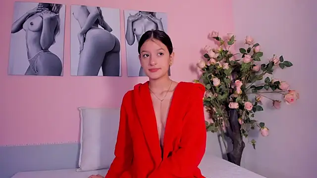 Stefany gonzales  online show from October 20, 11:43 am