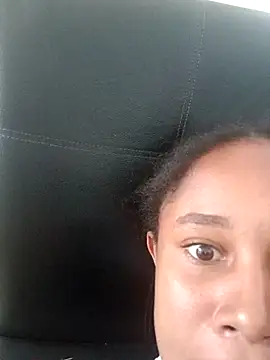 MoniqueMulberry online show from November 4, 7:24 pm