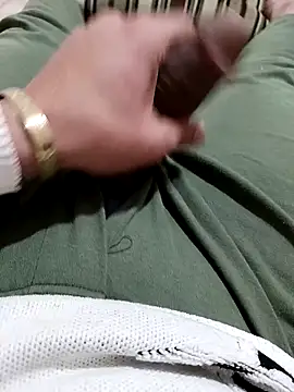 anis3g4 online show from November 26, 7:26 pm