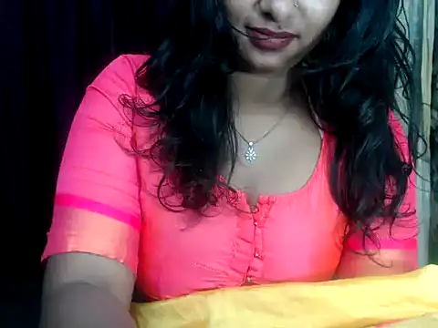 Snapshot of DearKimmi chatting on December 31, 6:46 pm DearKimmi online show from December 31, 6:46 pm