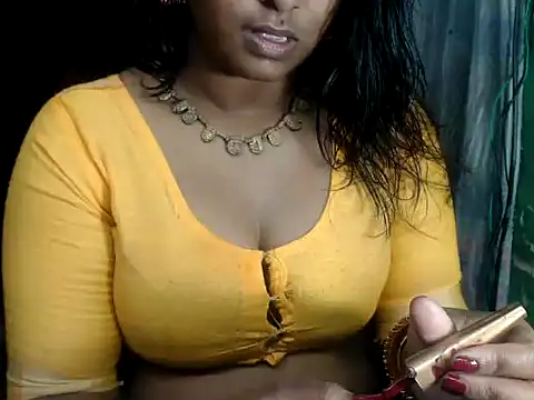 Snapshot of DearKimmi chatting on January 5, 4:25 am DearKimmi online show from January 5, 4:25 am