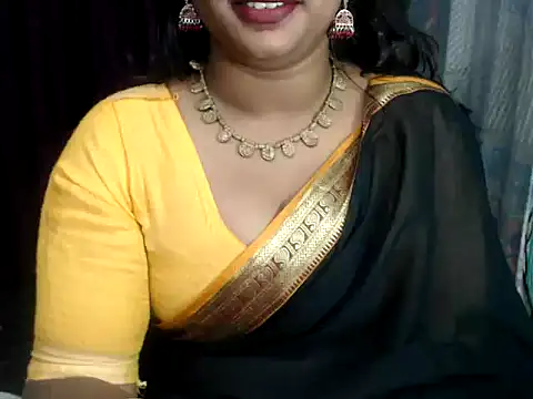 Snapshot of DearKimmi chatting on January 5, 8:42 pm DearKimmi online show from January 5, 8:42 pm