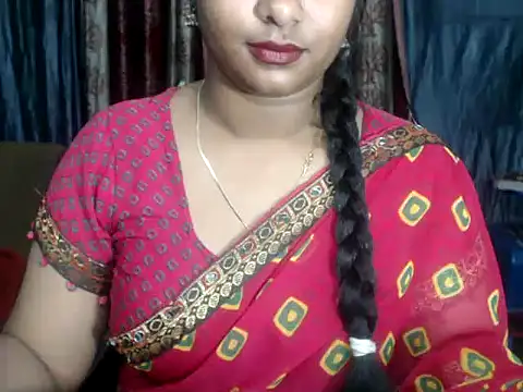 Snapshot of DearKimmi chatting on February 11, 4:56 pm DearKimmi online show from February 11, 4:56 pm