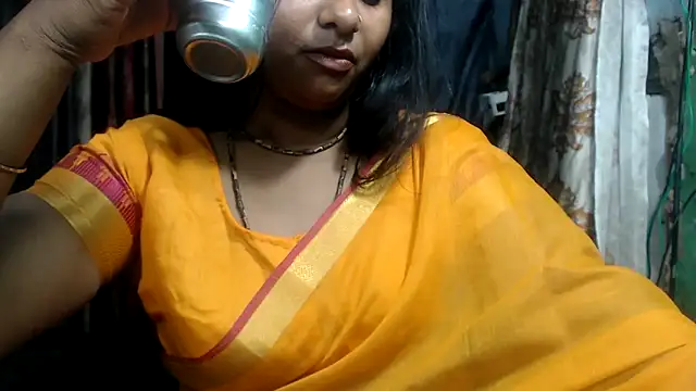 Snapshot of DearKimmi chatting on February 26, 5:07 pm DearKimmi online show from February 26, 5:07 pm