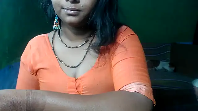 Snapshot of DearKimmi chatting on March 5, 5:18 pm DearKimmi online show from March 5, 5:18 pm