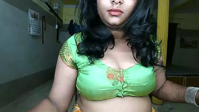 DearKimmi online show from March 14, 5:40 pm