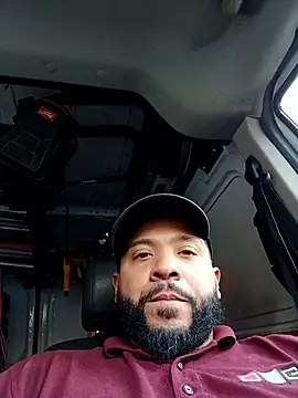 tripping385 online show from October 21, 8:09 pm