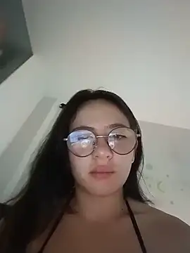 Bella Sumers online show from June 7, 3:49 pm