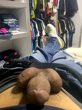 Chico031289 online show from October 25, 11:21 pm