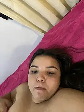 Snapshot of sofilop chatting on October 30, 4:03 am sofilop online show from October 30, 4:03 am