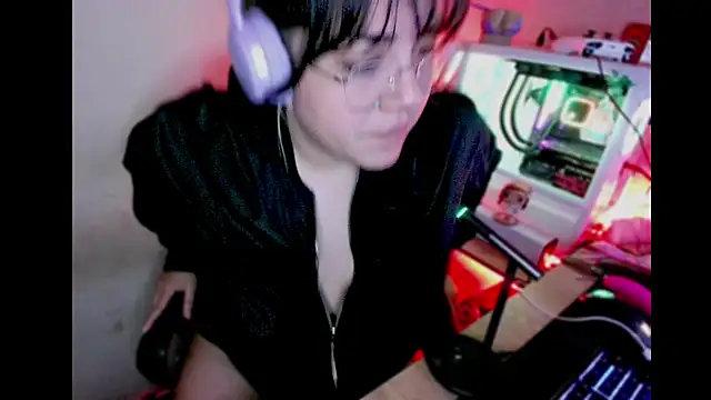 PinkDenial online show from September 14, 4:17 pm