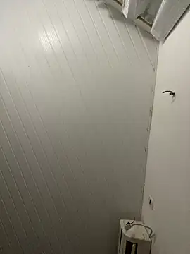 Snapshot of danilyns chatting on March 27, 4:18 am danilyns online show from March 27, 4:18 am