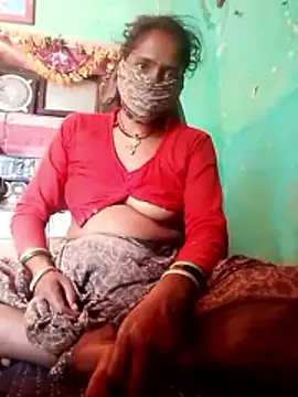 CUTE-004 online show from October 15, 7:19 am