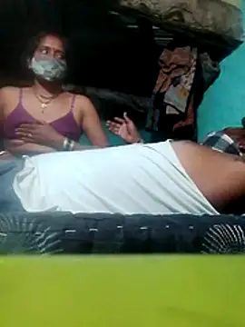 CUTE-004 online show from October 17, 6:32 pm