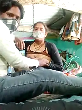 CUTE-004 online show from November 17, 8:42 am